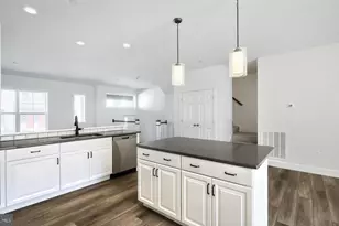 110 Madison Dr, Mechanicsburg, PA 17055 - Photo 11