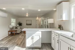 37 Creekside Ln, Carlisle, PA 17015 - Photo 13