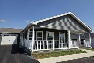 19 Burke Dr, Shippensburg, PA 17257 - Photo 1