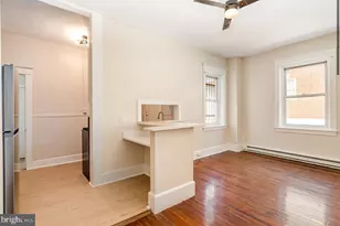 32 W High St, Carlisle, PA 17013 - Photo 7