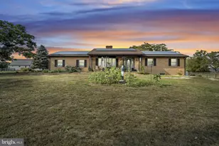 211 W Middlesex Dr, Carlisle, PA 17013 - Photo 15