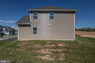 32 Pamela Dr, Mechanicsburg, PA 17050 - Photo 3