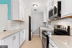 920 W Foxcroft Dr, Camp Hill, PA 17011 - Photo 17