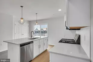 4 Morgan Cir, Carlisle, PA 17015 - Photo 3