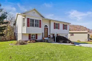 18 Yankee Dr, Mount Holly Springs, PA 17065 - Photo 3