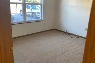 1052 Rebecca St, Carlisle, PA 17013 - Photo 7