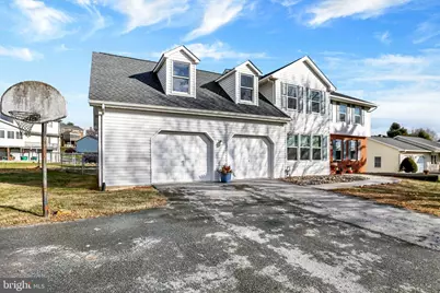 645 W First Street, Boiling Springs, PA 17007 - Photo 3