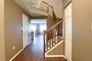 8 Brook Side Dr, Carlisle, PA 17013 - Photo 3