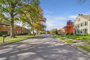 42 Kensington Square, Mechanicsburg, PA 17050 - Photo 7