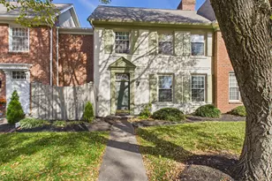 42 Kensington Square, Mechanicsburg, PA 17050 - Photo 3