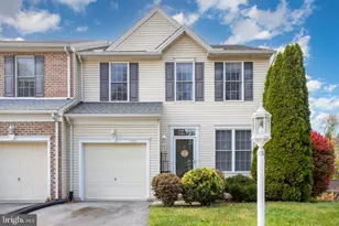 1510 Capitol View Dr, New Cumberland, PA 17070 - Photo 1