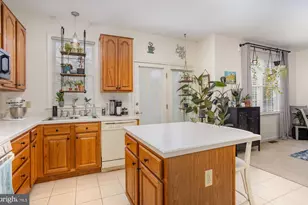 1510 Capitol View Dr, New Cumberland, PA 17070 - Photo 9