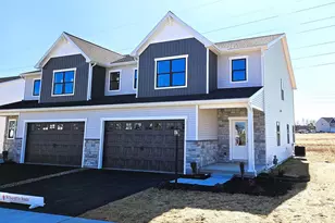 668 Brittany Dr, Mechanicsburg, PA 17055 - Photo 1