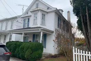 32 Chestnut St, Newville, PA 17241 - Photo 1