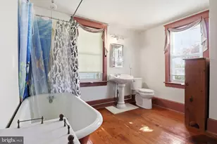 205 W Maplewood Ave, Mechanicsburg, PA 17055 - Photo 17