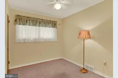 1007 Drexel Hills Boulevard, New Cumberland, PA 17070 - Photo 15