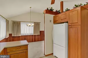 1007 Drexel Hills Blvd, New Cumberland, PA 17070 - Photo 9