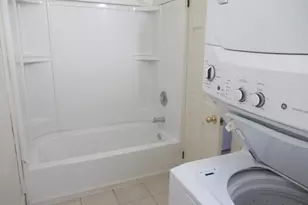 152 W South St, Carlisle, PA 17013 - Photo 9