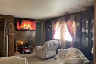 36 Marilyn Dr, Carlisle, PA 17013 - Photo 3