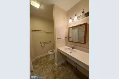 131 & 131 1/2 W King Street, Shippensburg, PA 17257 - Photo 17