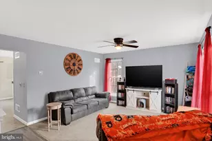 54 Woodmyre Ln, Enola, PA 17025 - Photo 3