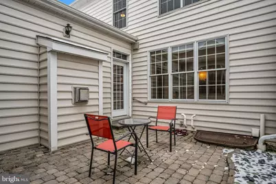 6 Jamestown Square, Mechanicsburg, PA 17050 - Photo 9