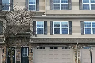 112 Old Schoolhouse Ln, Mechanicsburg, PA 17055 - Photo 1