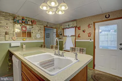 28 S Washington Street, Shippensburg, PA 17257 - Photo 9