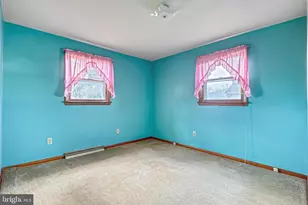 548 D St, Carlisle, PA 17013 - Photo 25