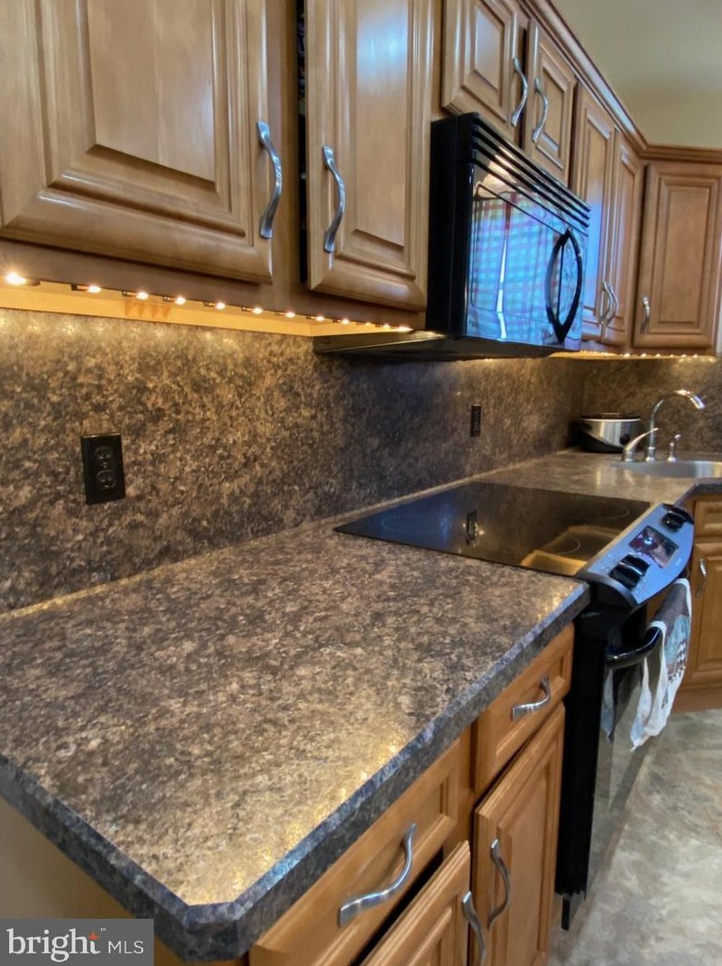 232 Bertsch St, Lansford PA  18232-2105 exterior