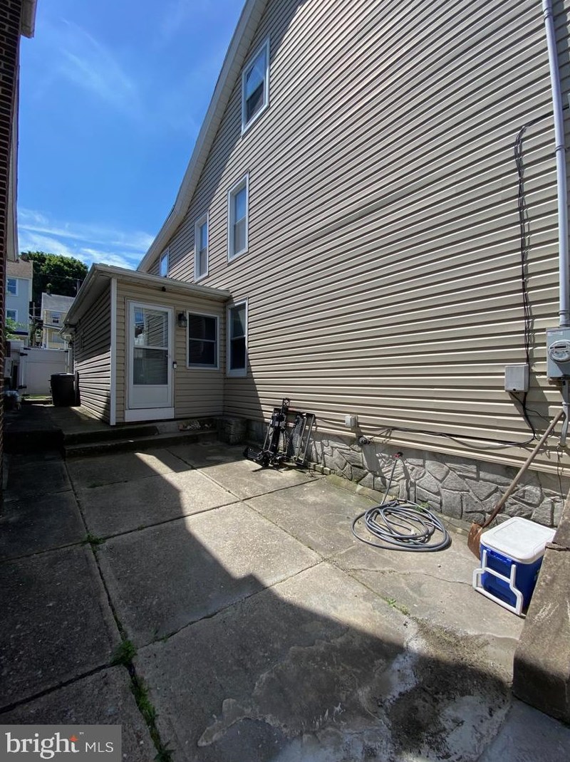 232 Bertsch St, Lansford PA  18232-2105 exterior