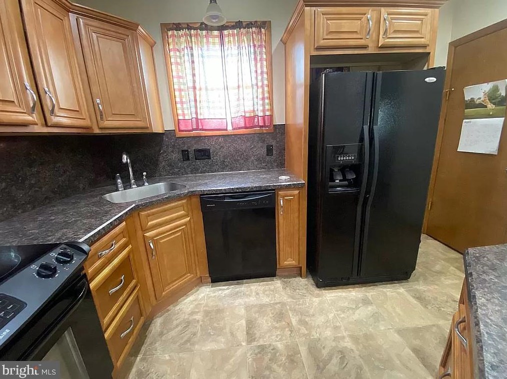 232 Bertsch St, Lansford PA  18232-2105 exterior