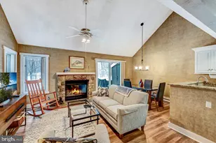 42 Alpine, Lake Harmony, PA 18624 - Photo 3