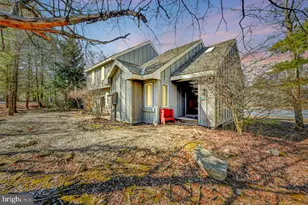 390 Snow Ridge Cir, Lake Harmony, PA 18624 - Photo 25