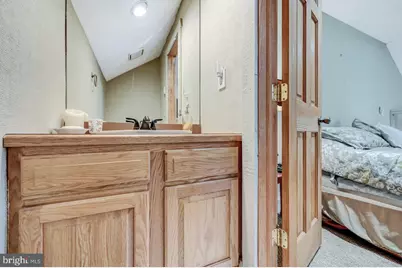 390 Snow Ridge Circle, Lake Harmony, PA 18624 - Photo 9