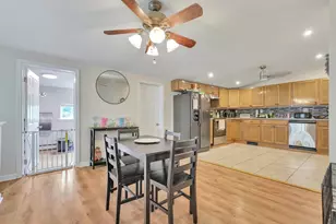 24 W Garibaldi Ave, Nesquehoning, PA 18240 - Photo 11