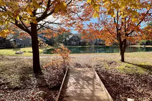 216 Snow Ridge Cir, Lake Harmony, PA 18624 - Photo 37