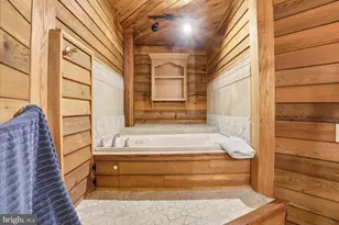 493 Lake Dr, Nesquehoning, PA 18240 - Photo 71