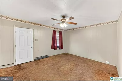 260 E Abbott Street, Lansford, PA 18232 - Photo 5