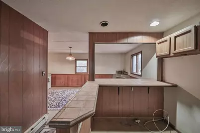 355 Hickory Road, Palmerton, PA 18071 - Photo 5