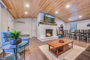 12 Hickory Rd, Lake Harmony, PA 18624 - Photo 5