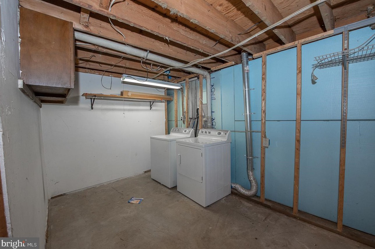 3312 Summit Ave, Downingtown PA  19335-2092 exterior