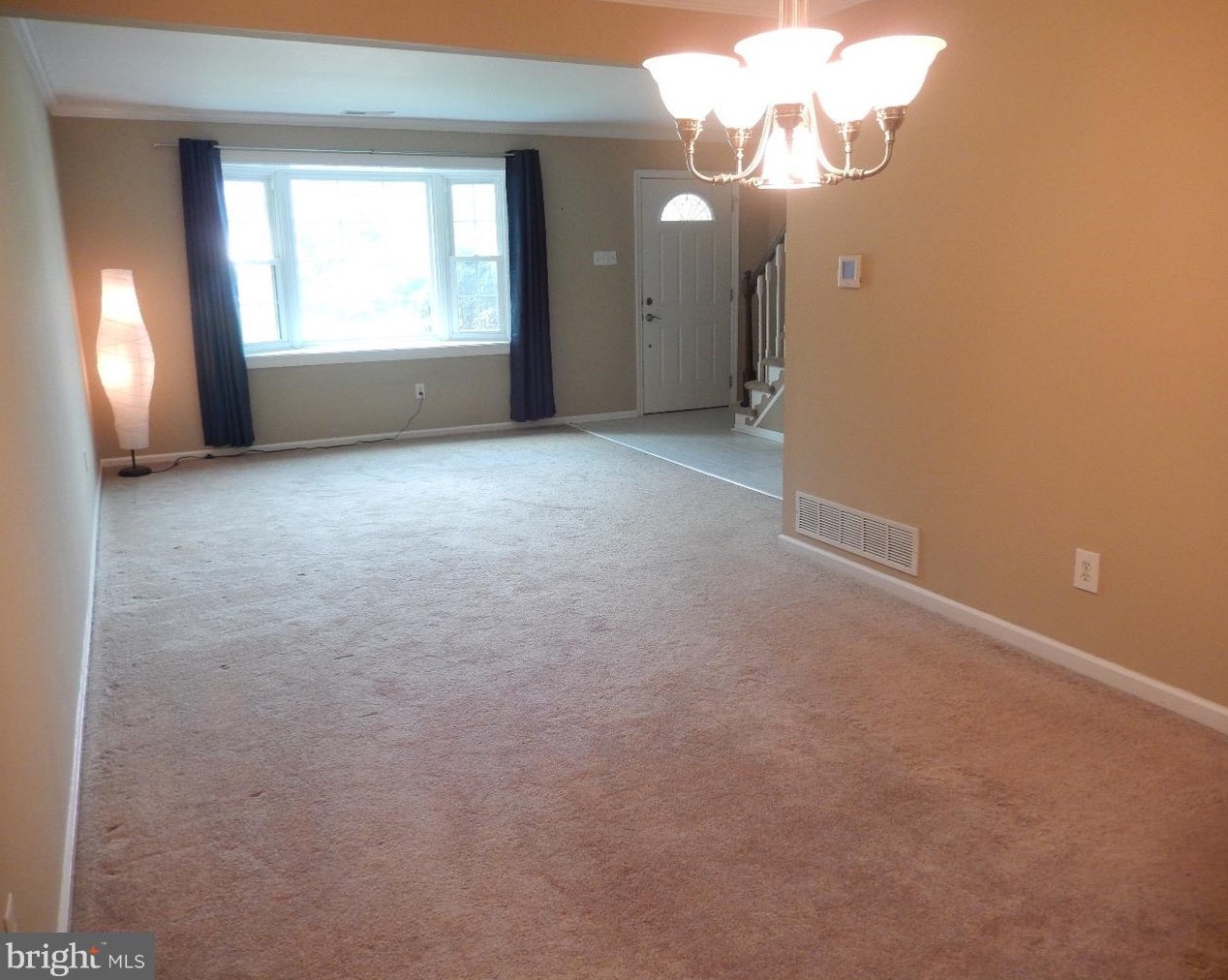 219 Llandovery Dr, Exton PA  19341-1927 exterior