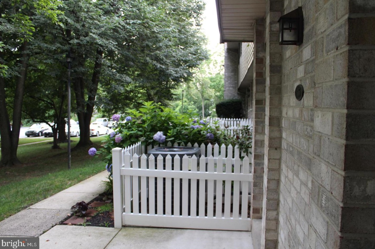 306 Village Walk, Exton PA  19341-1241 exterior