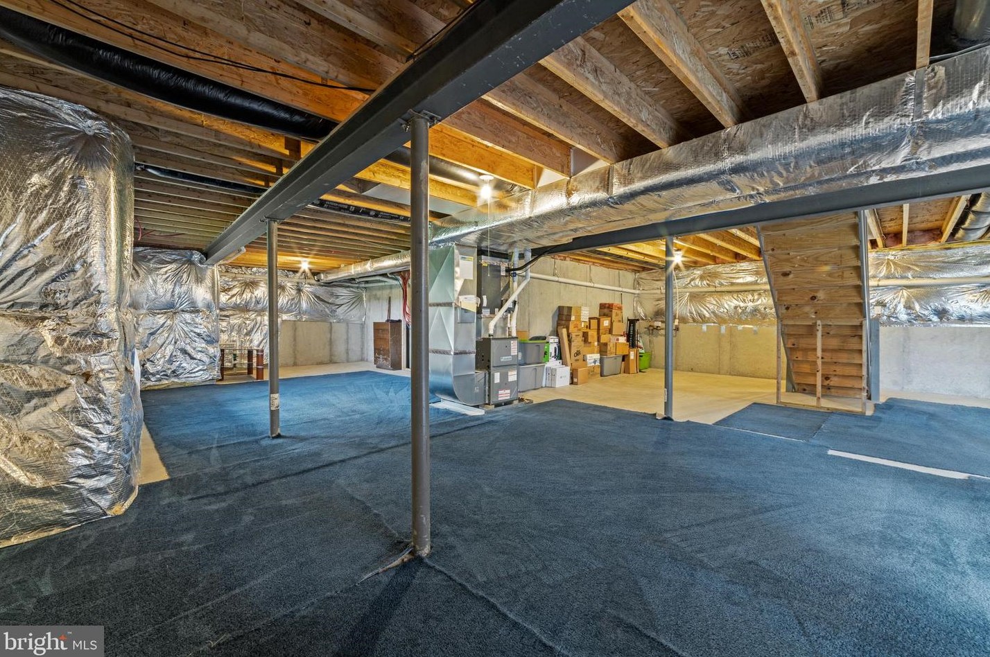 127 Watch Hill Rd, Coatesville PA  19320-3955 exterior