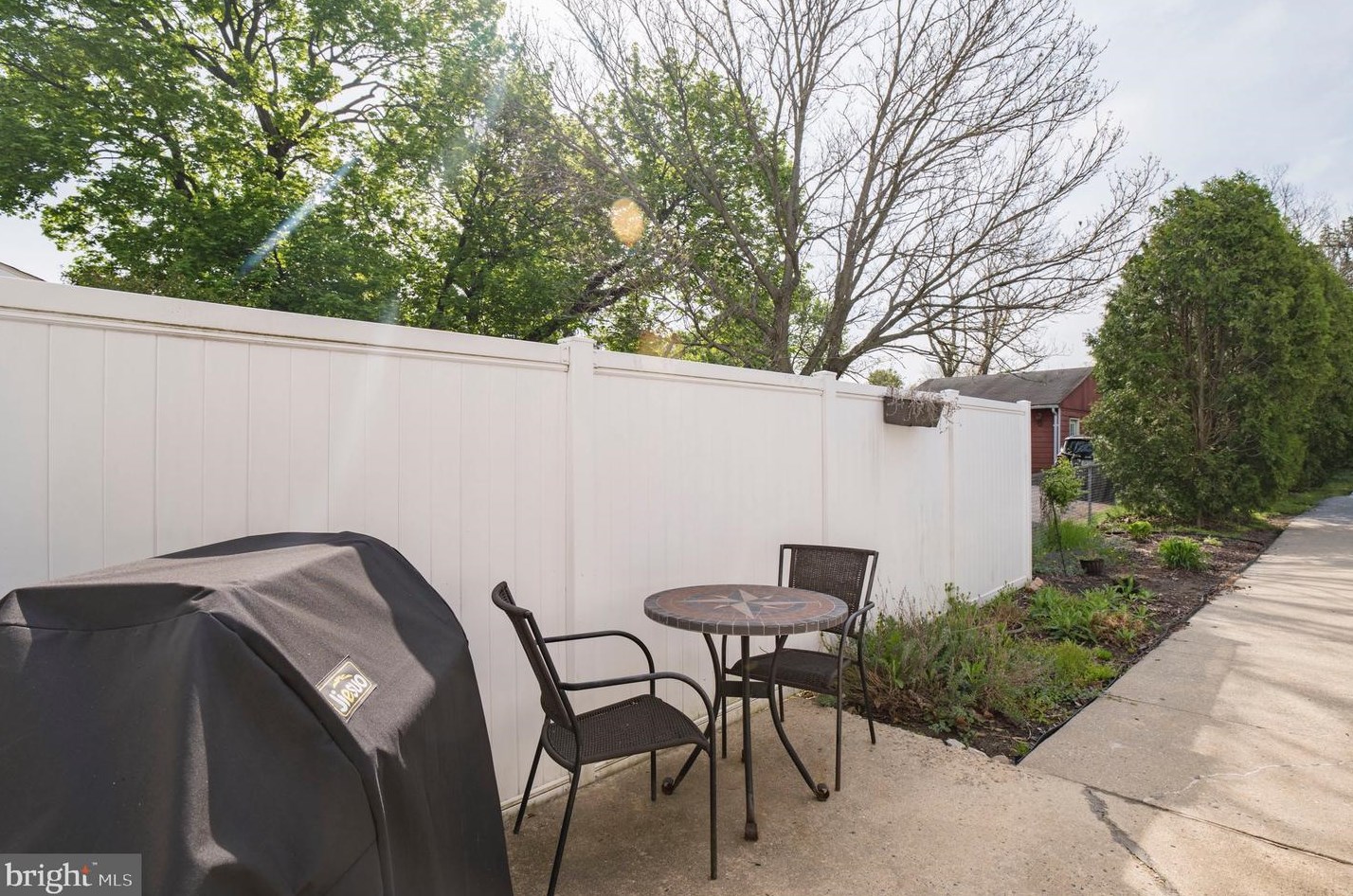 20 Village Ave, Exton PA  19341-1269 exterior