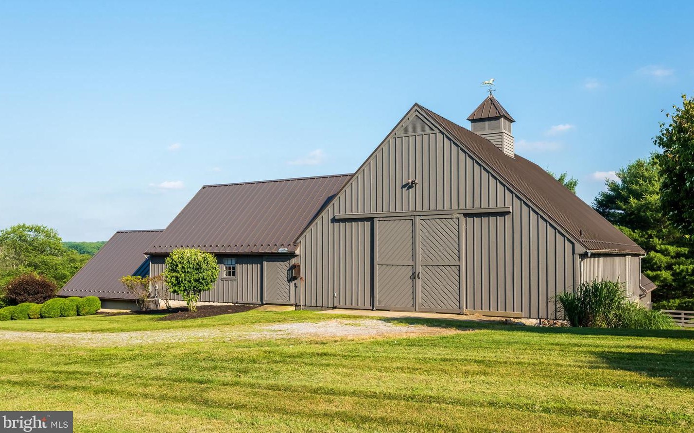 355 Fairview Rd, Romansville PA  19320-4445 exterior