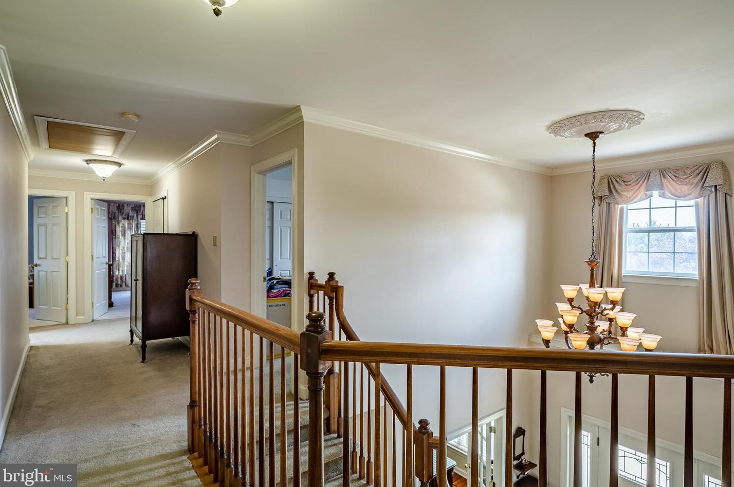 4 Avondale Cir, Exton PA 19341-2374 exterior