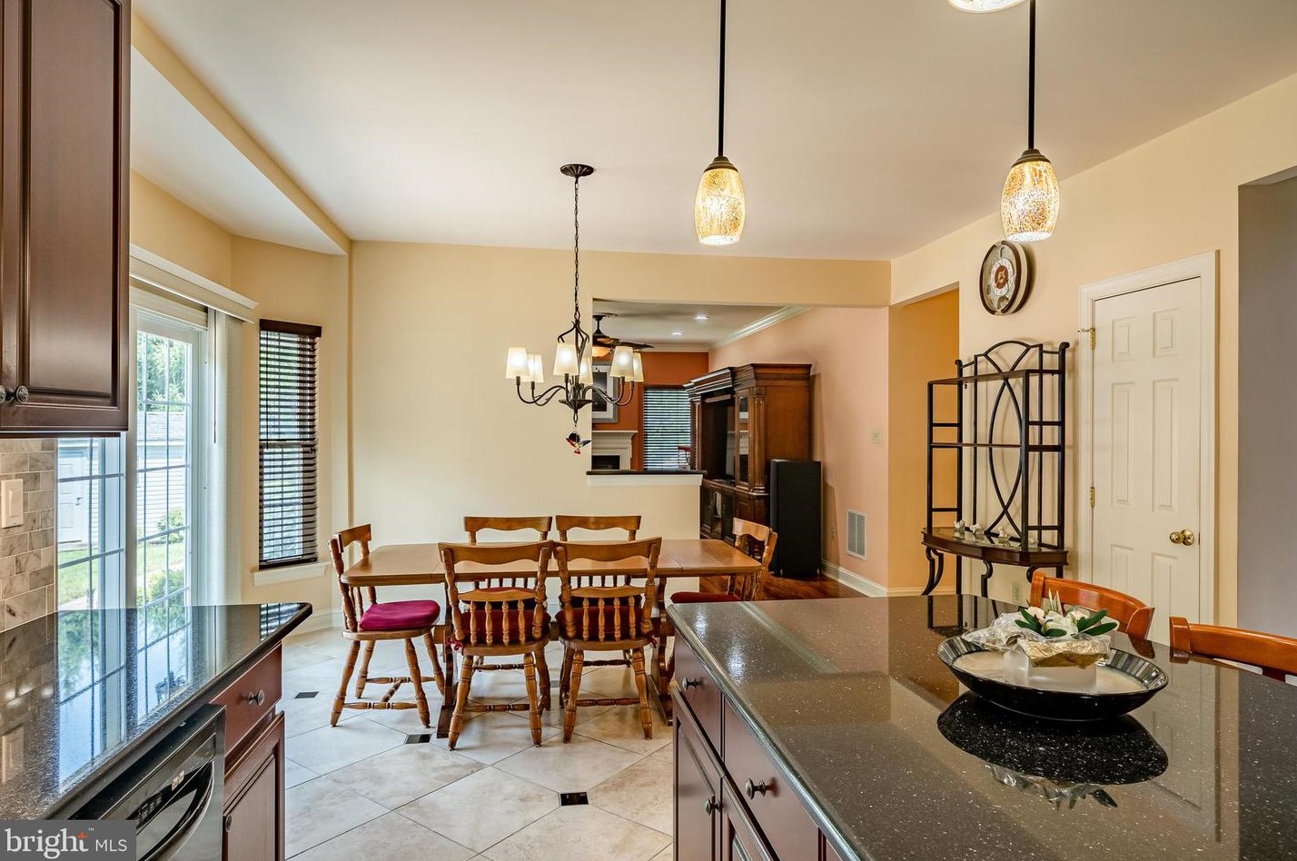 4 Avondale Cir, Exton PA 19341-2374 exterior