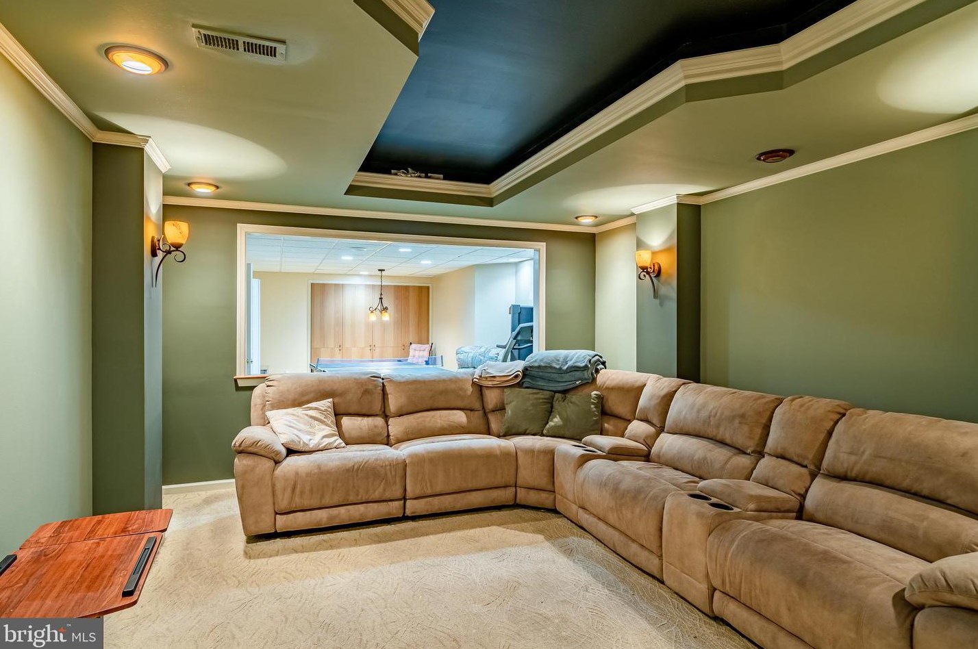 4 Avondale Cir, Exton PA 19341-2374 exterior